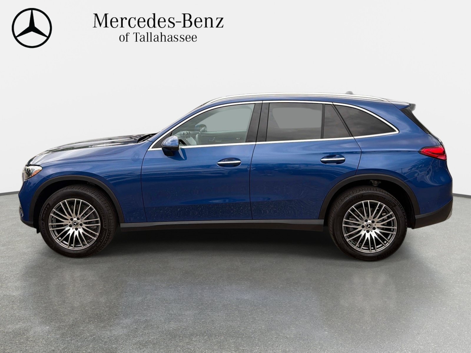 Certified 2026 Mercedes-Benz GLC 300 image 8