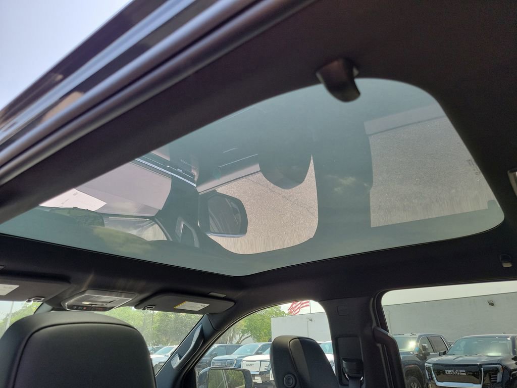 New 2025 GMC Sierra EV Denali image 27