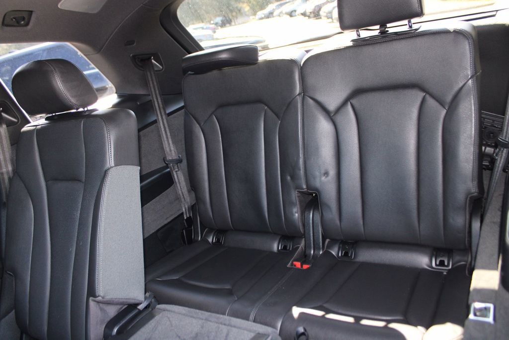 Used 2019 Audi Q7 3.0T Premium Plus w/ Premium Plus Package image 15