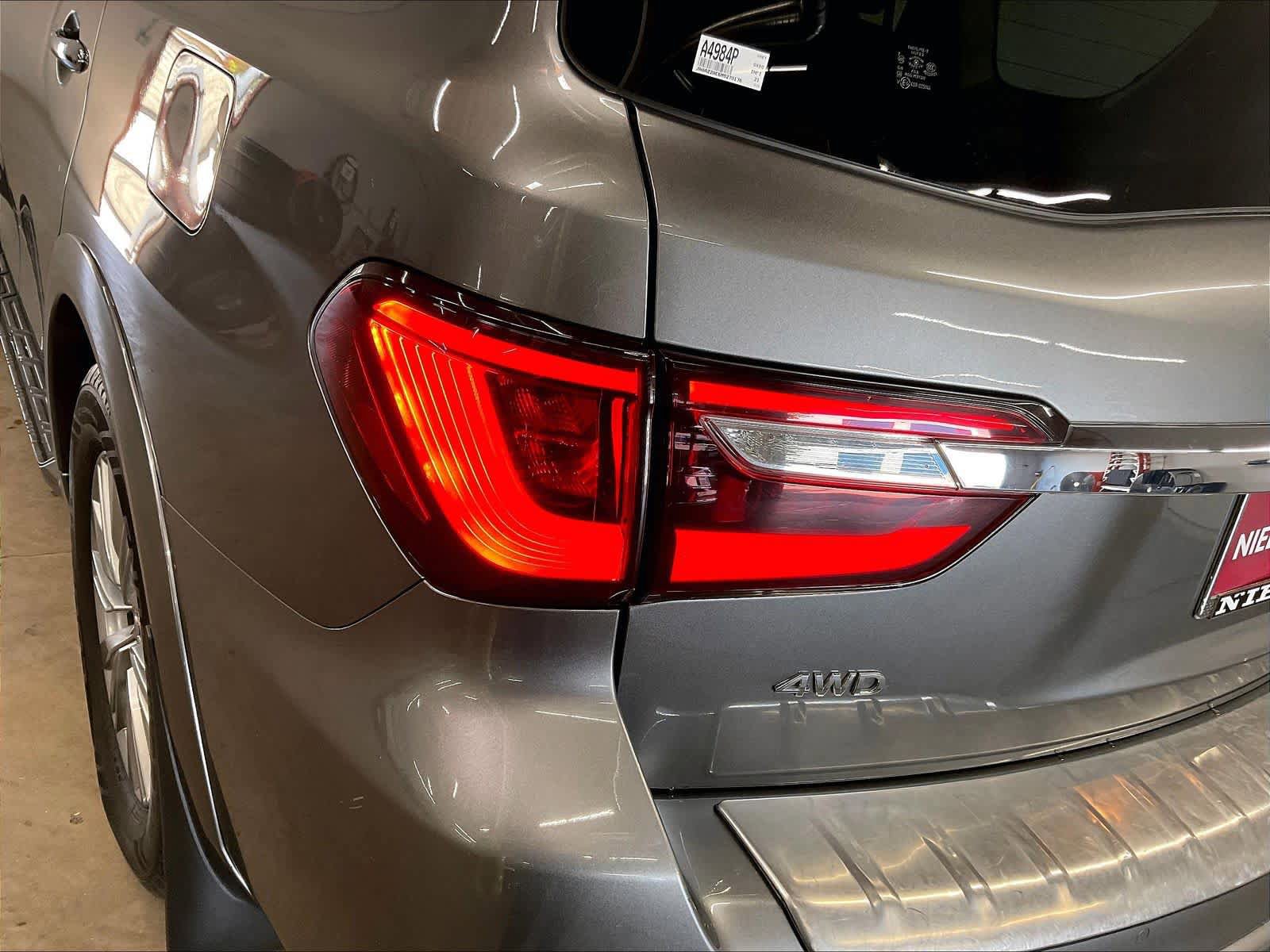 Used 2021 INFINITI QX80 Luxe AWD/4WD image 30