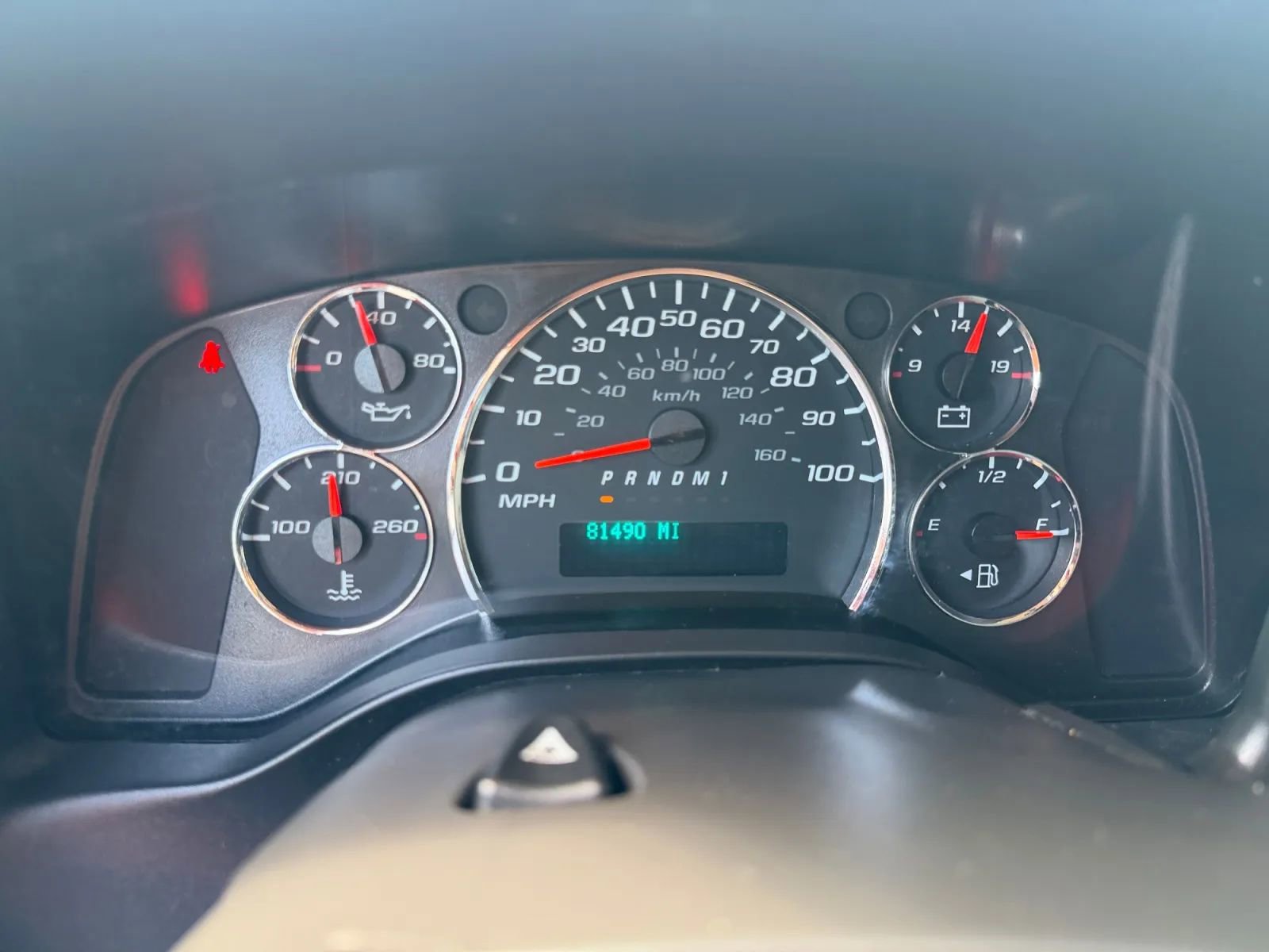 Used 2019 Chevrolet Express 2500 w/ Driver Convenience Package RWD image 16