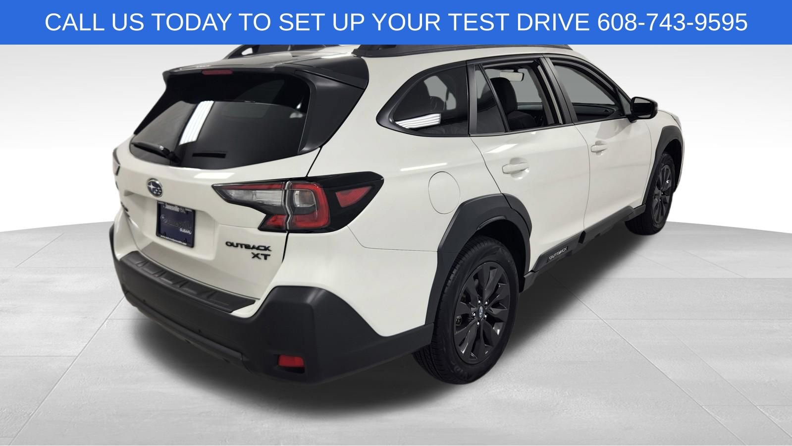 Used 2025 Subaru Outback Onyx Edition XT AWD/4WD image 3