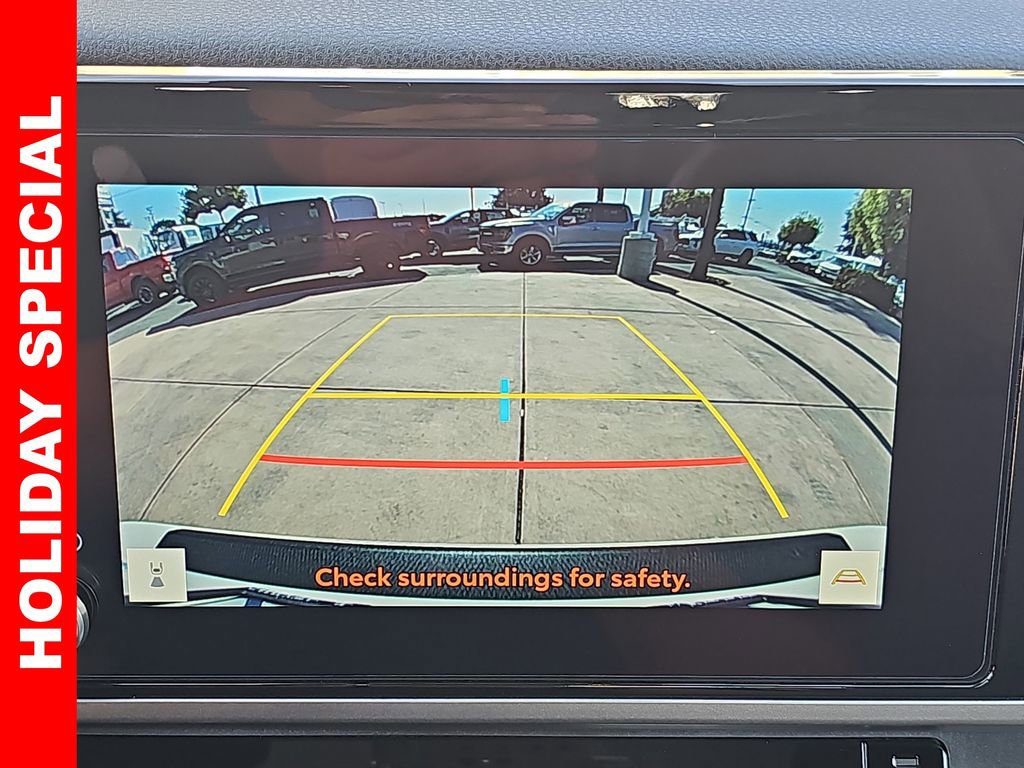 Used 2025 Toyota Camry SE image 22