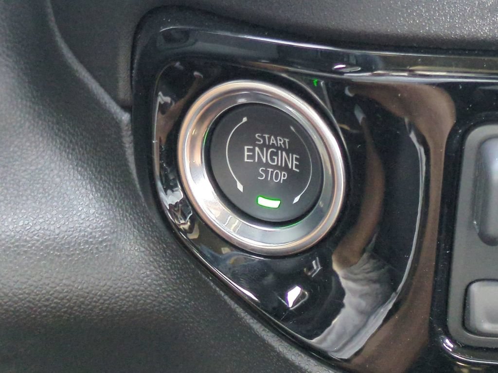 Used 2026 Chevrolet Silverado 2500 LT AWD/4WD image 33