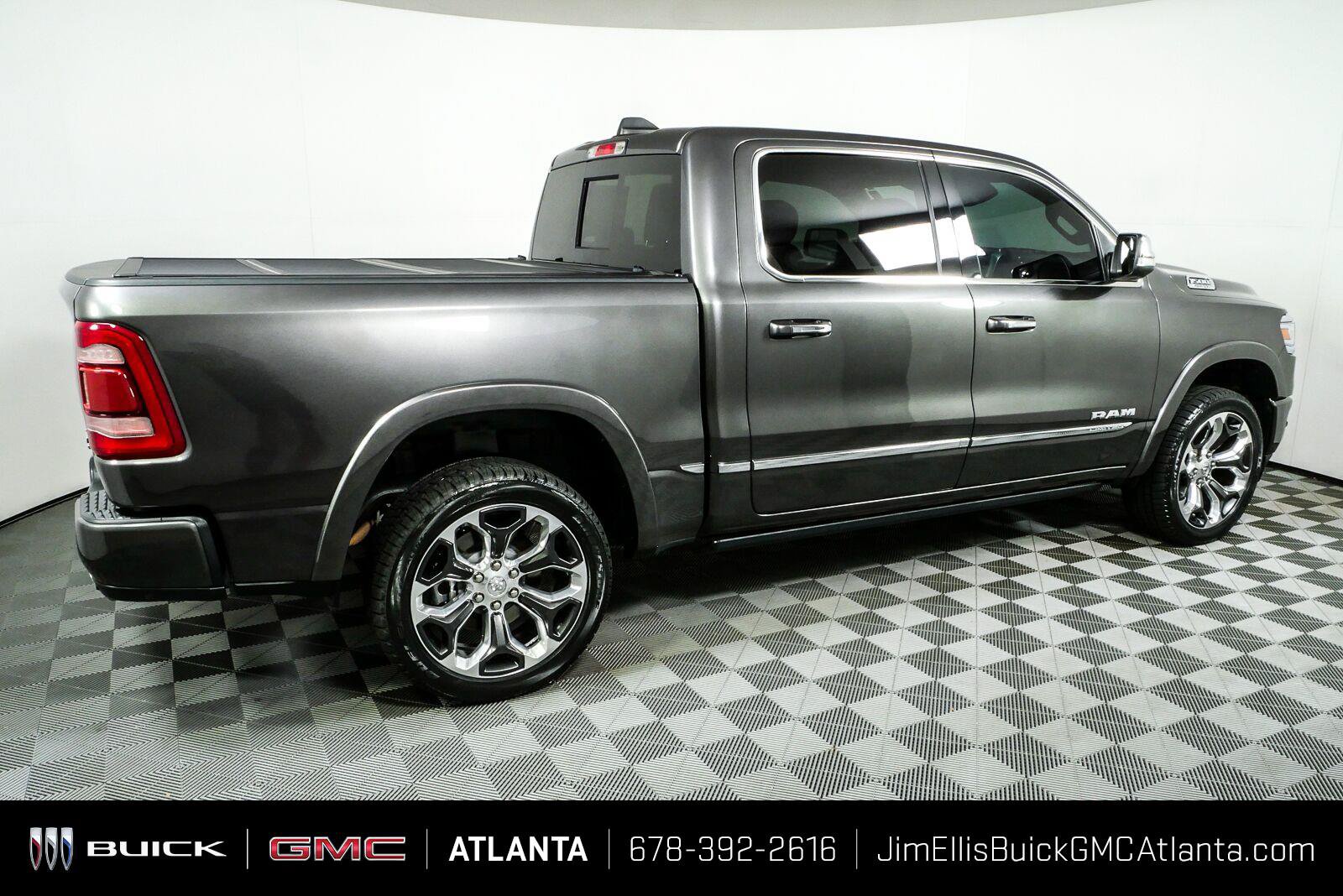 Used 2020 RAM 1500 Limited AWD/4WD image 2