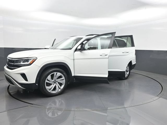Used 2022 Volkswagen Atlas SE w/ Panoramic Sunroof Package FWD image 35