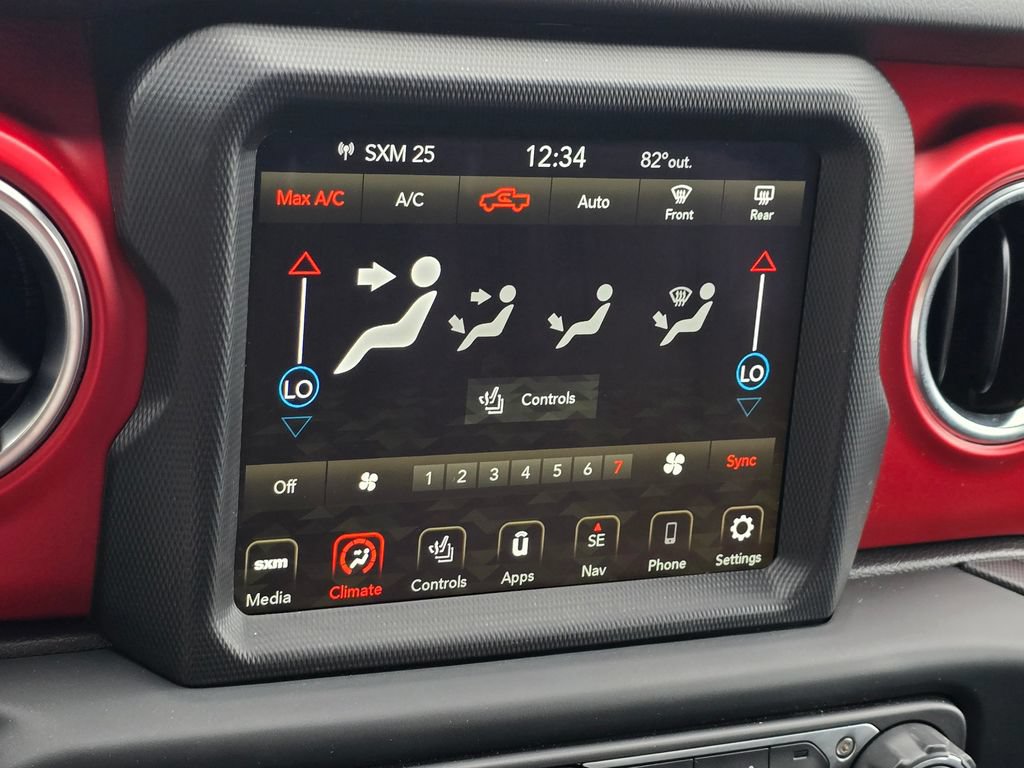 Used 2023 Jeep Gladiator Rubicon w/ Cold Weather Group AWD/4WD image 38
