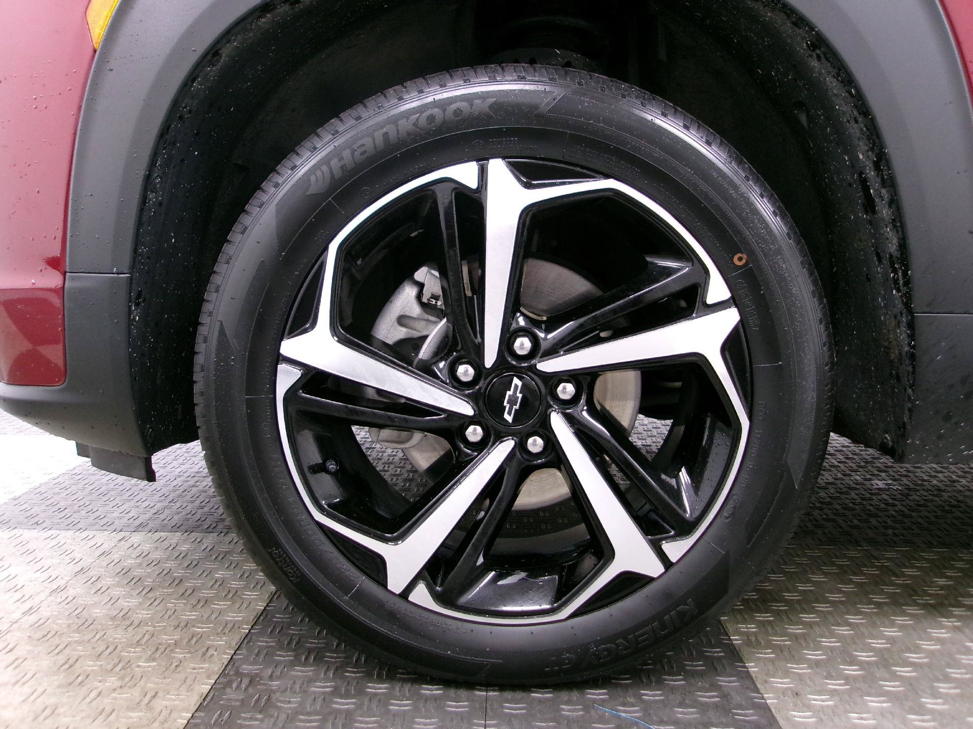 Used 2022 Chevrolet TrailBlazer RS AWD/4WD image 16