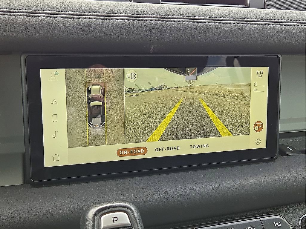 Used 2021 Land Rover Defender 110 SE image 28