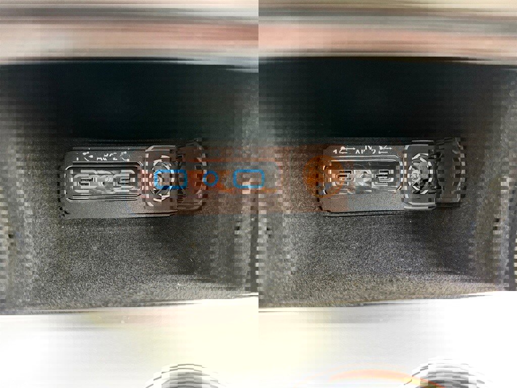 Used 2020 Jeep Grand Cherokee Limited w/ Luxury Group II image 26