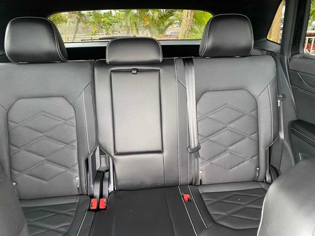 Used 2024 Volkswagen Atlas Cross Sport SE image 18