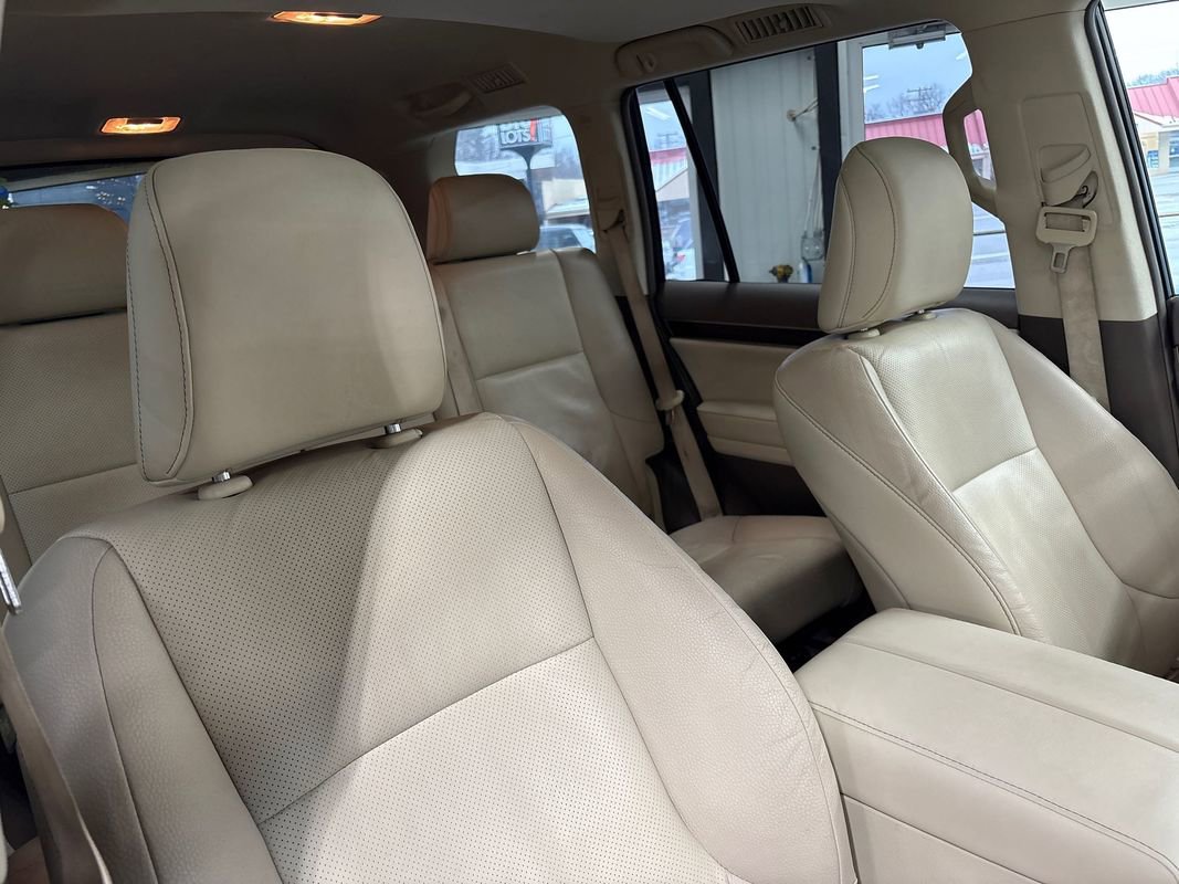 Used 2018 Lexus GX 460 image 46