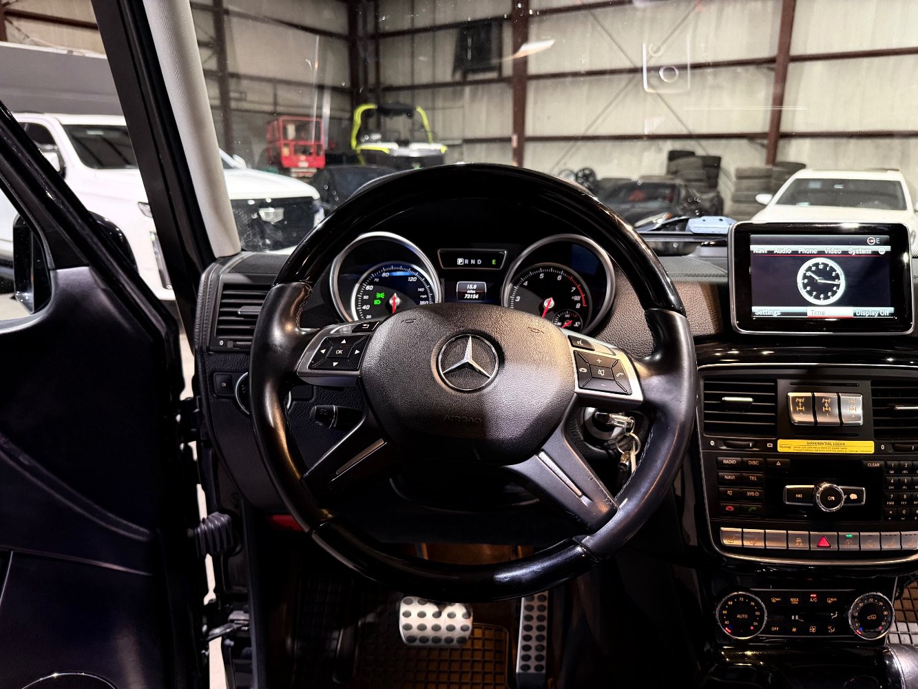 Used 2016 Mercedes-Benz G 550 image 31