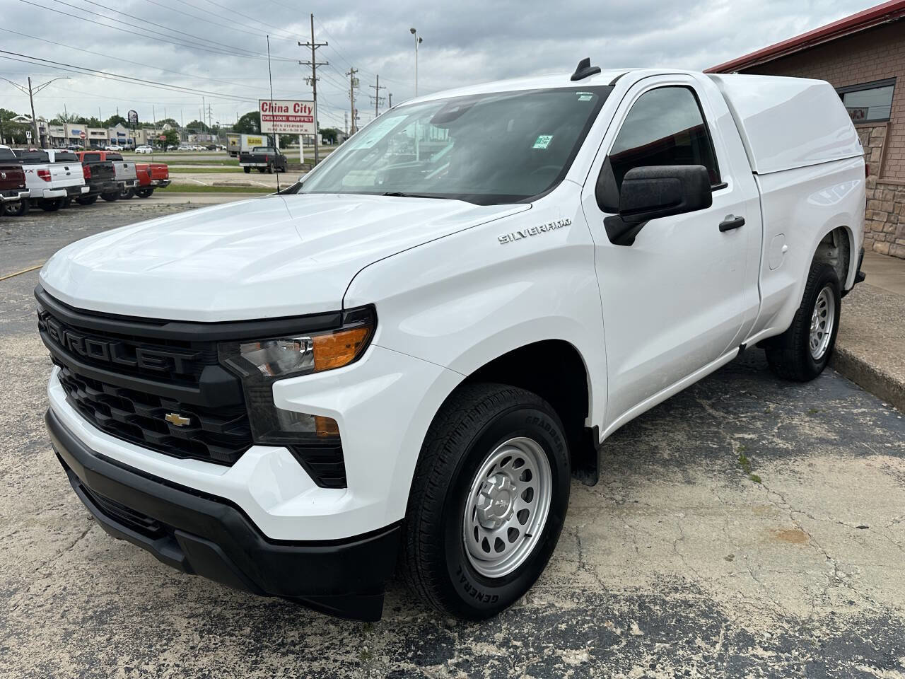 Used 2023 Chevrolet Silverado 1500 W/T RWD image 5