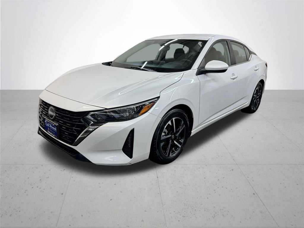 Used 2024 Nissan Sentra SV image 2