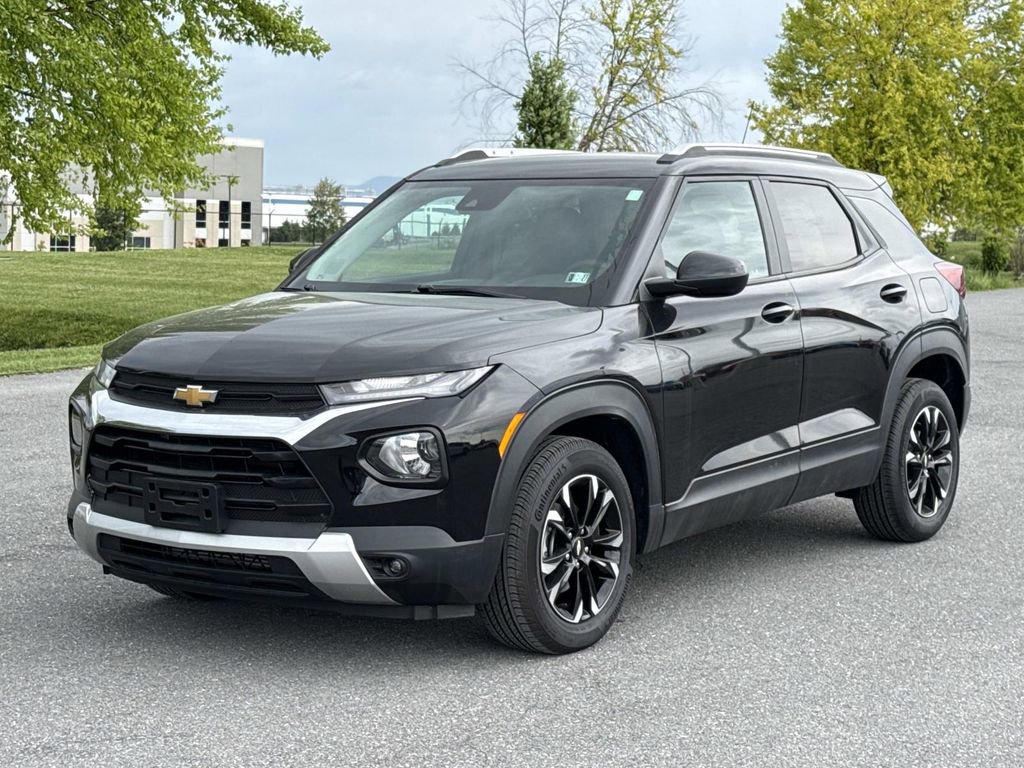 Used 2023 Chevrolet TrailBlazer LT FWD image 28
