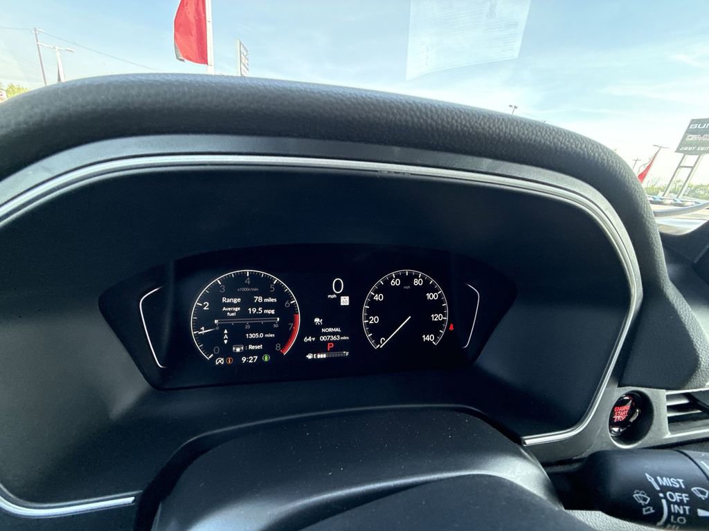 Used 2025 Honda Pilot EX-L image 18