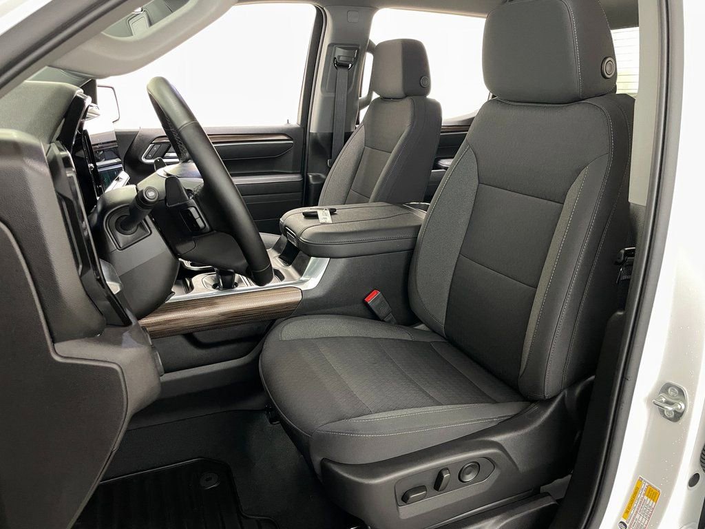 Certified 2025 Chevrolet Silverado 1500 RST image 22