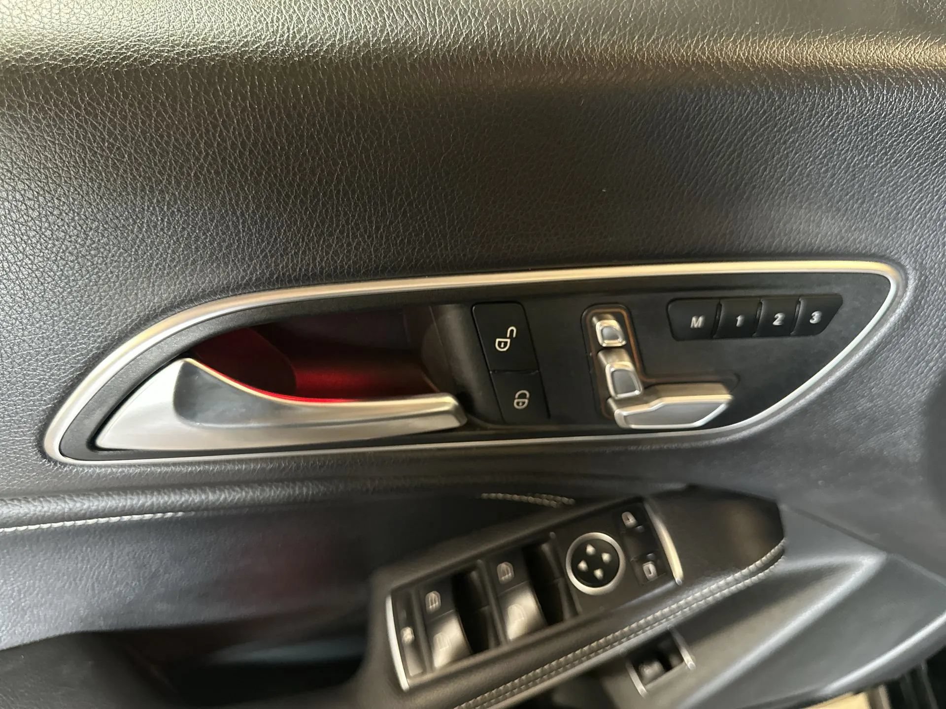 Used 2019 Mercedes-Benz CLA 250 4MATIC image 15