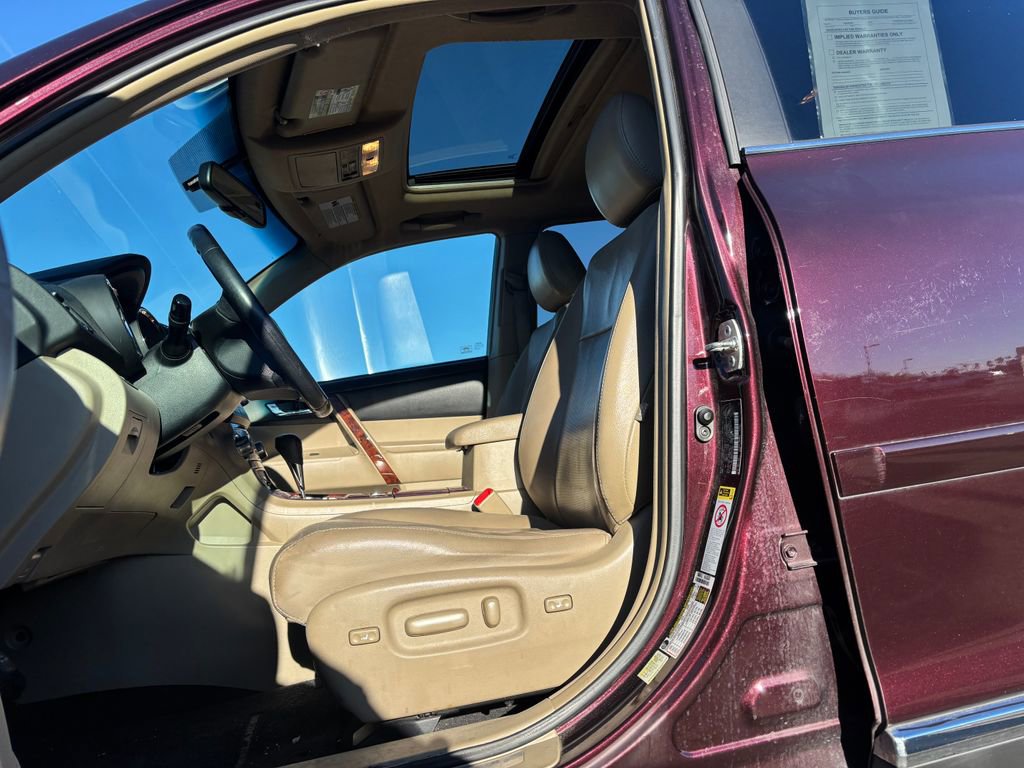 Used 2012 Toyota Highlander Limited video 2