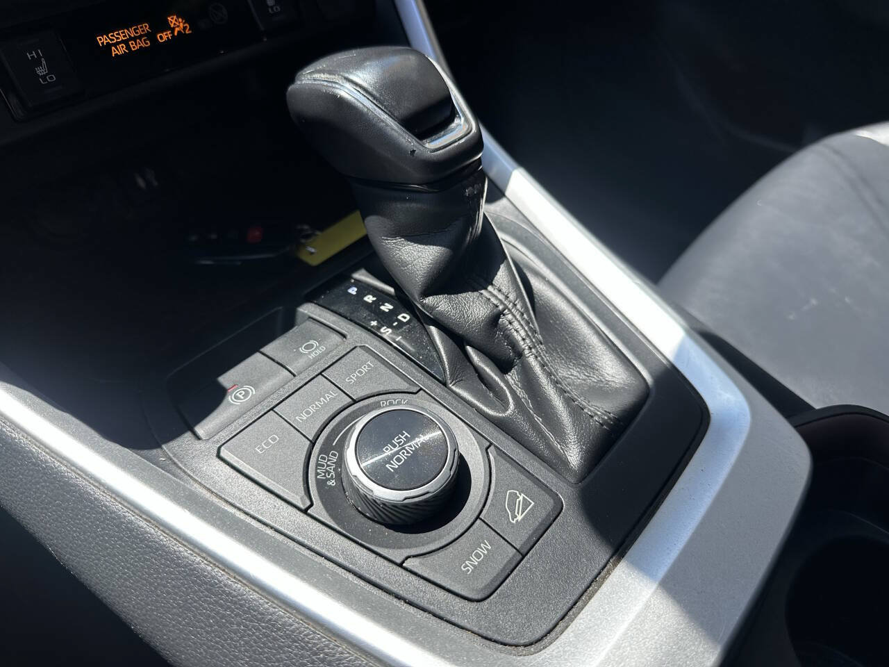 Used 2019 Toyota RAV4 Limited w/ All Weather Liner Package AWD/4WD image 14