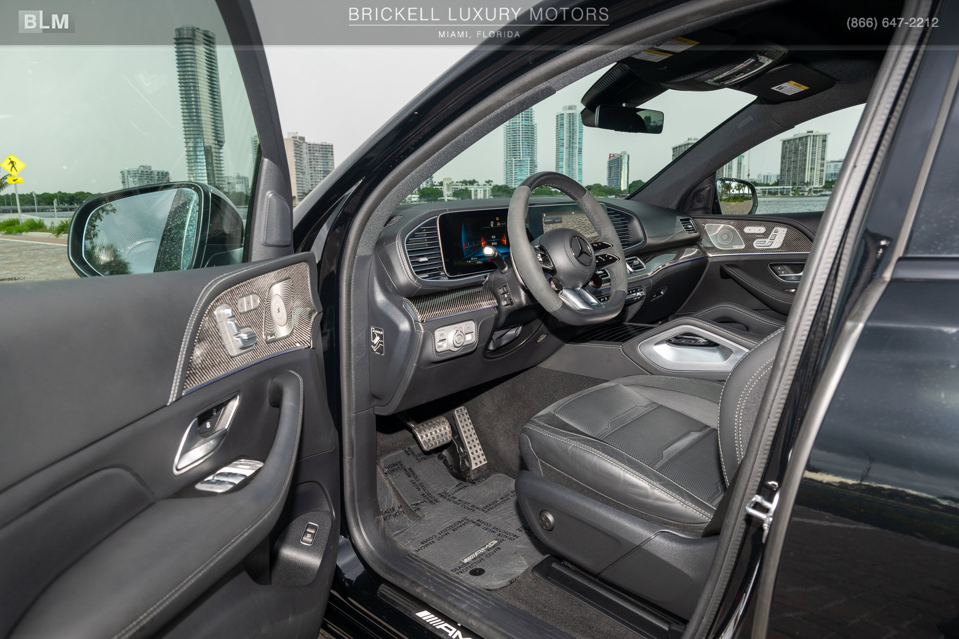 Used 2024 Mercedes-Benz GLE 53 AMG 4MATIC Coupe w/ Driver Assistance Package image 70