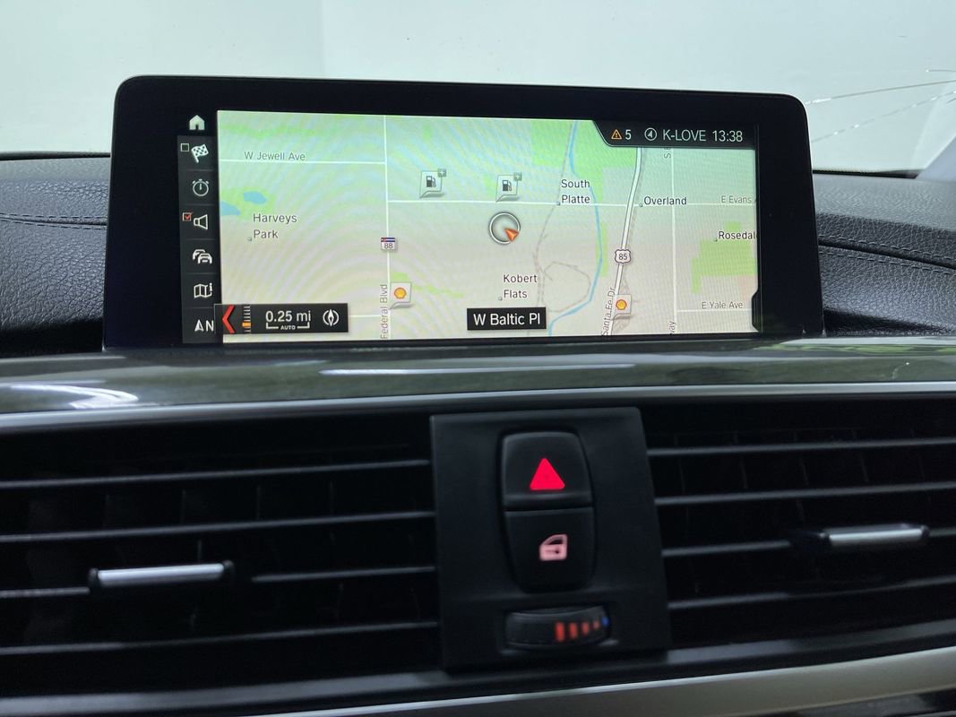 Used 2018 BMW 330e w/ Convenience Package image 23