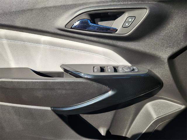 New 2026 Chevrolet Trax LT w/ Driver Confidence Package image 16