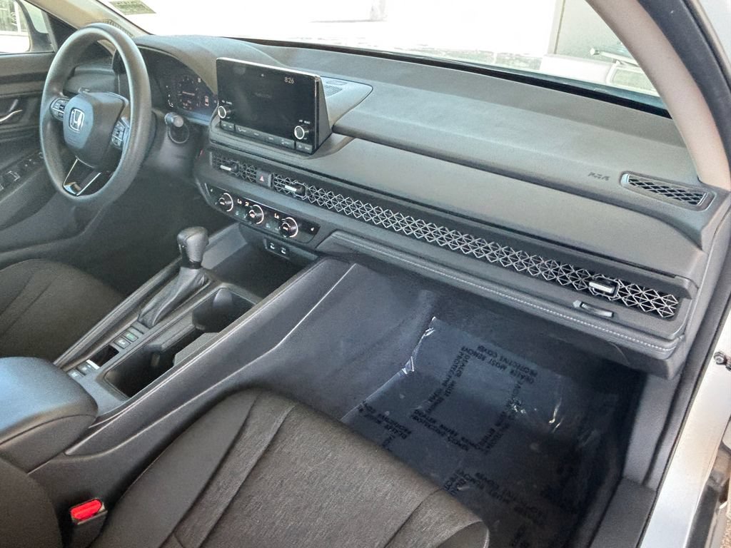 Used 2023 Honda Accord EX image 20