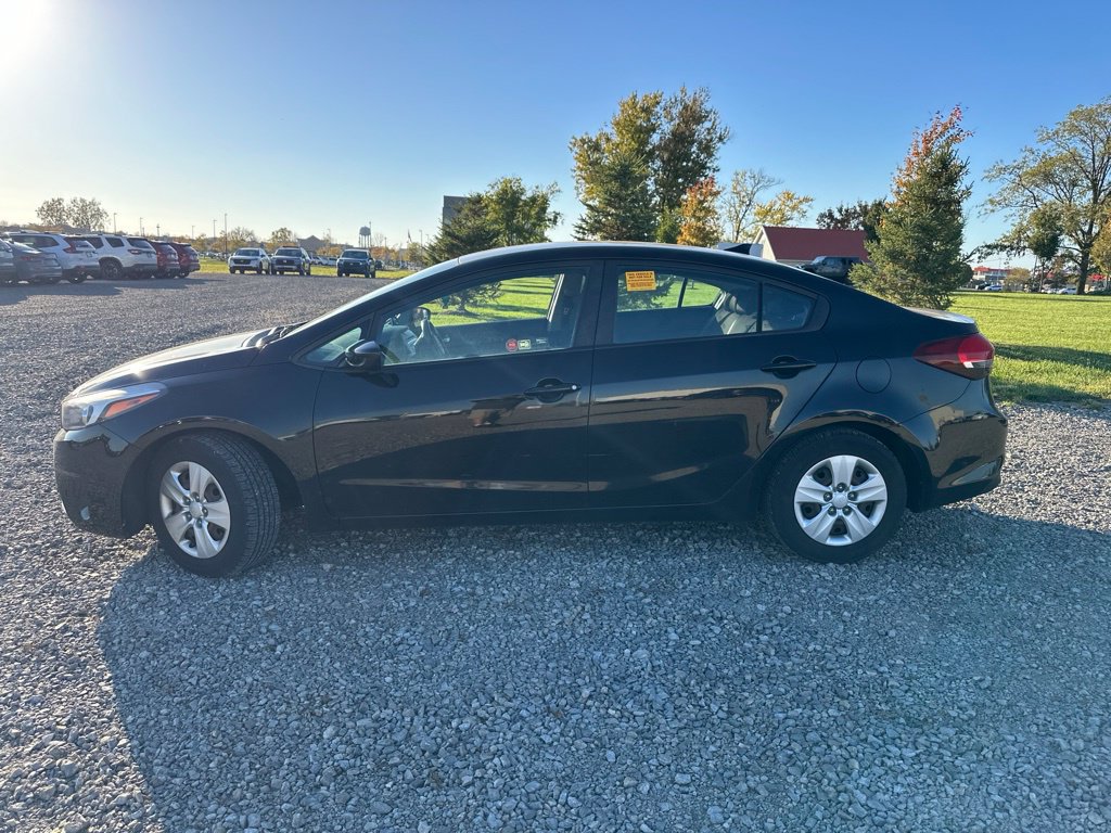 Used 2017 Kia Forte LX FWD image 6