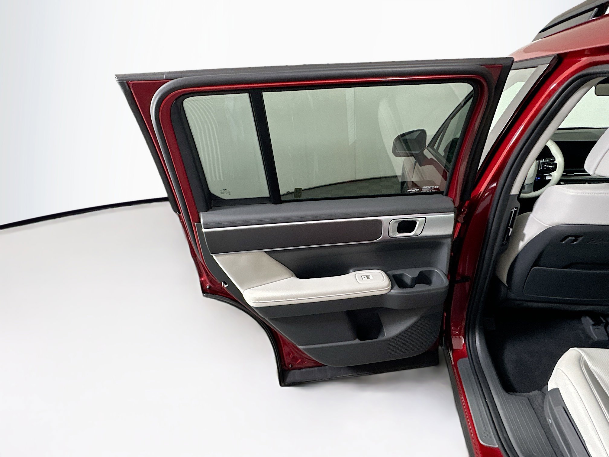 Used 2025 Hyundai Santa Fe SEL FWD image 26