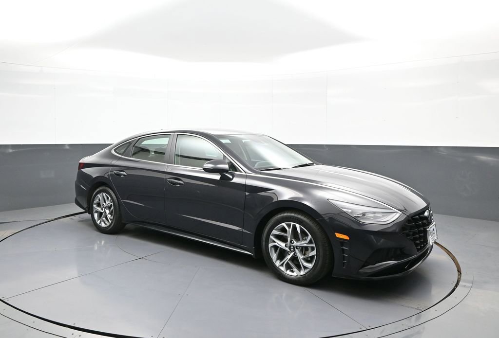 Used 2023 Hyundai Sonata SEL FWD image 4