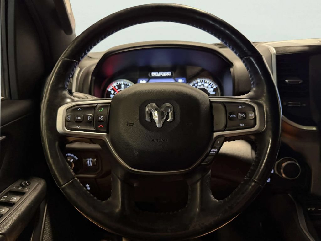 Used 2019 RAM 1500 4x4 Crew Cab Big Horn image 20