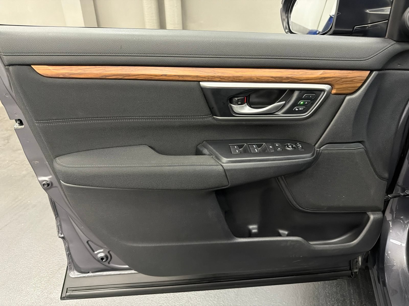 Used 2022 Honda CR-V EX image 20