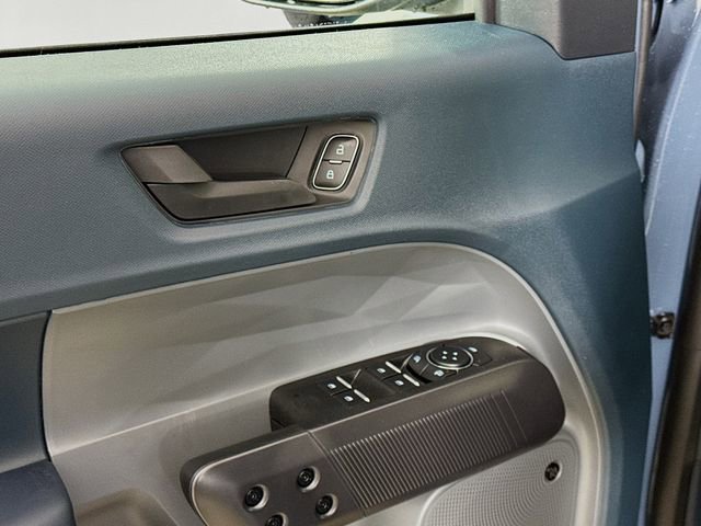 New 2026 Ford Maverick Lariat w/ Black Appearance Package image 18