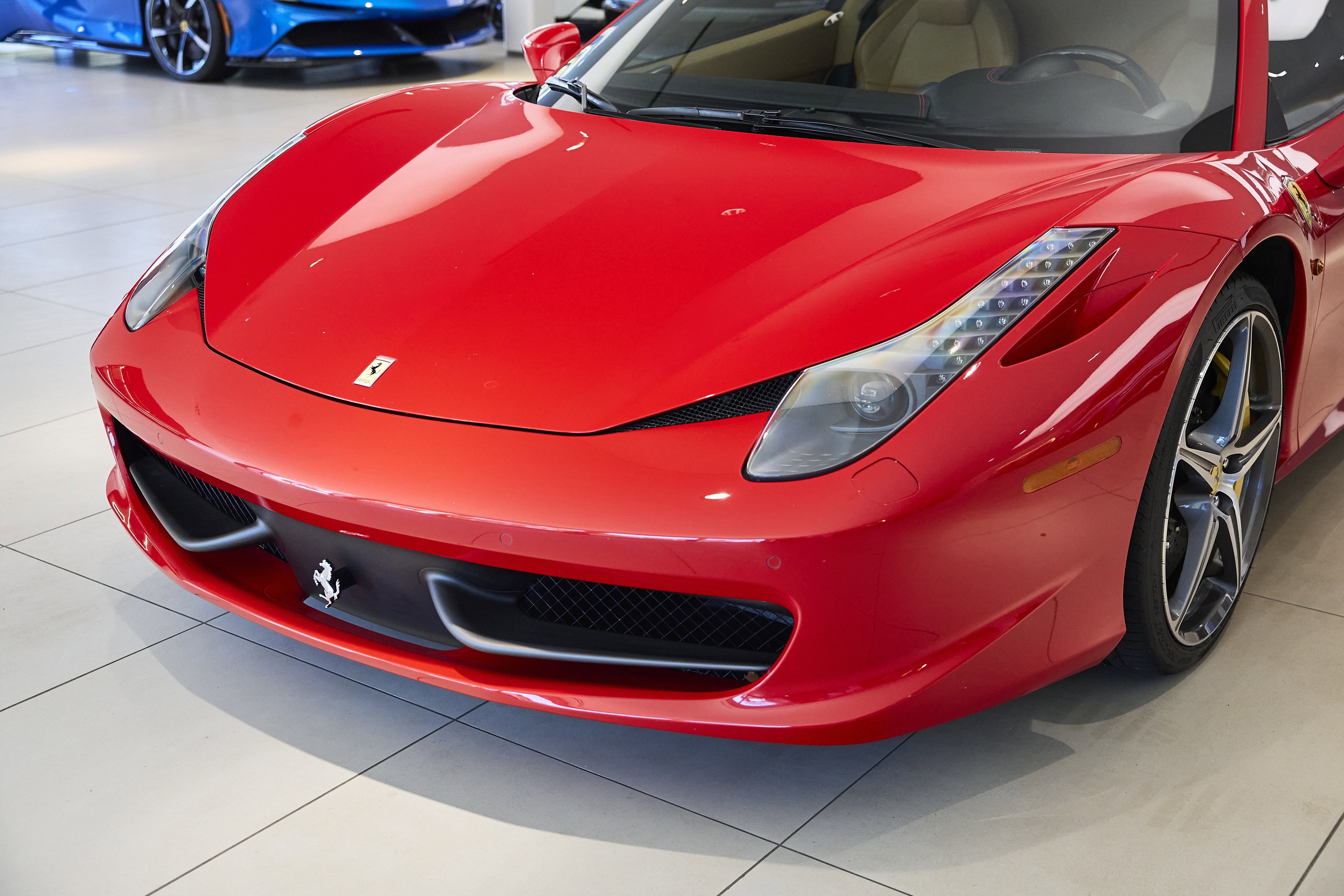 Used 2014 Ferrari 458 Spider image 48