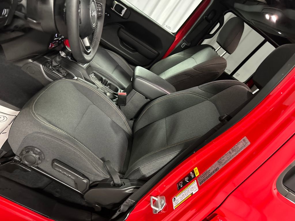 Used 2025 Jeep Wrangler Willys 4xe image 12