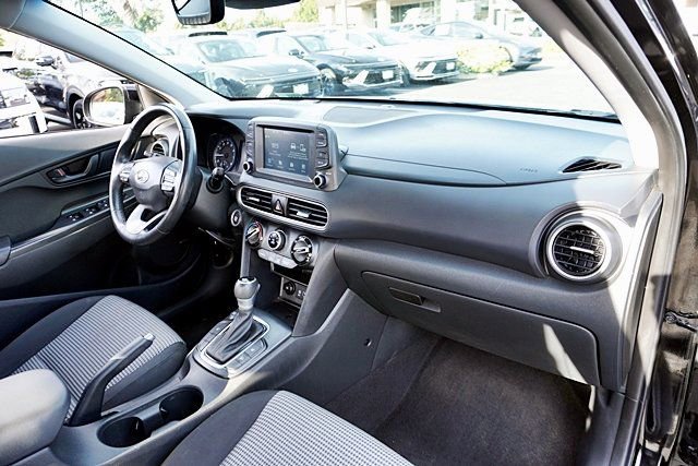 Used 2021 Hyundai Kona SEL Plus w/ Cargo Package FWD image 10