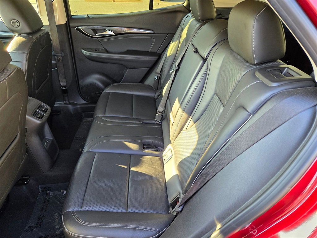 Used 2021 Buick Envision Essence w/ Technology Package I image 7