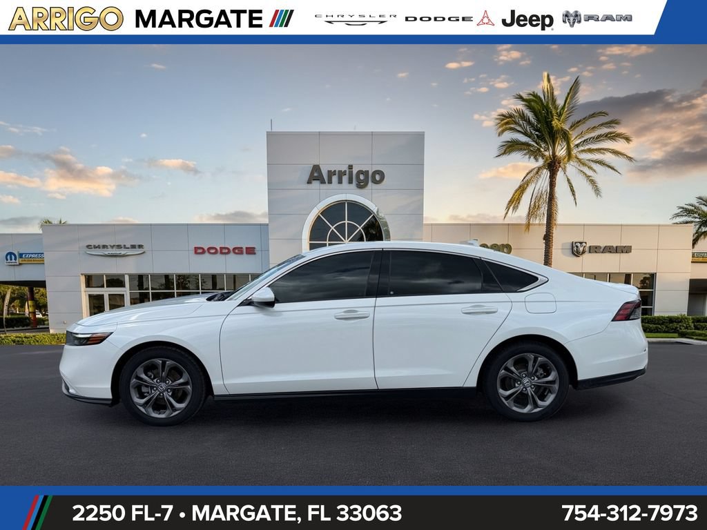 Used 2024 Honda Accord EX image 4