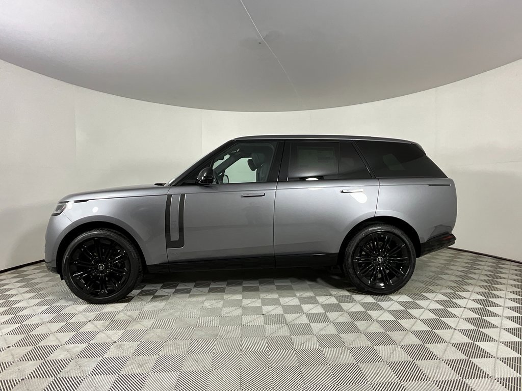 New 2025 Land Rover Range Rover SE image 6