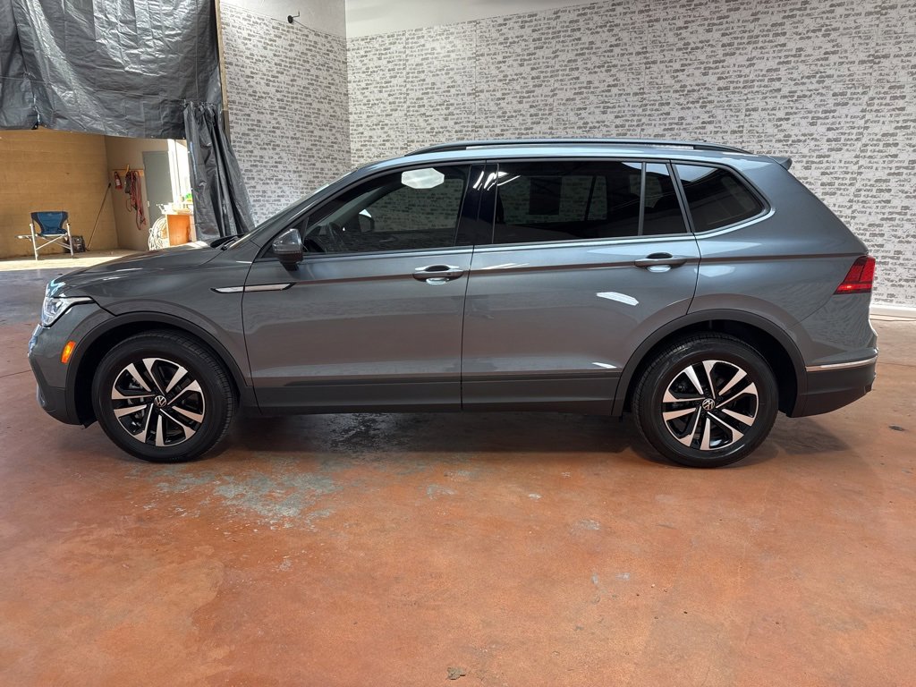 Used 2024 Volkswagen Tiguan S image 4
