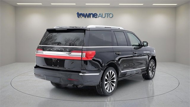 Used 2021 Lincoln Navigator Reserve image 5