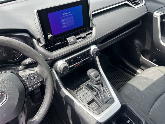 Used 2023 Toyota RAV4 XLE AWD/4WD image 31