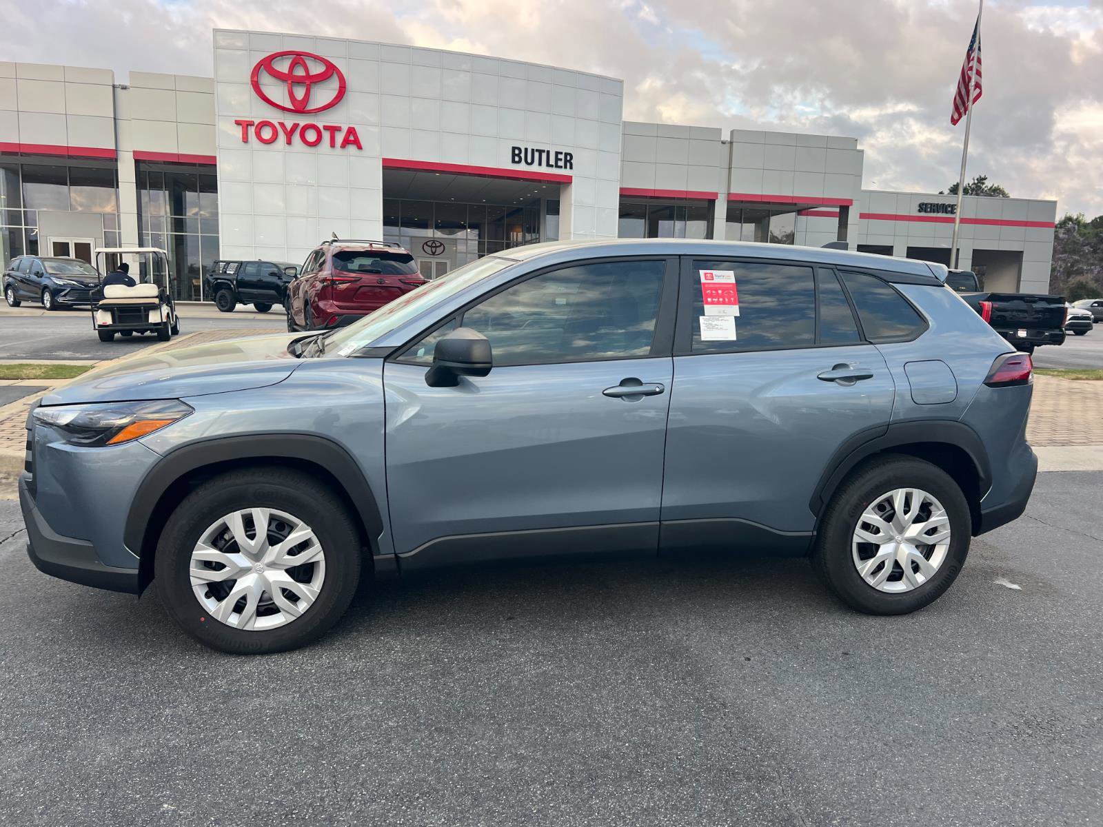 New 2026 Toyota Corolla Cross L image 3