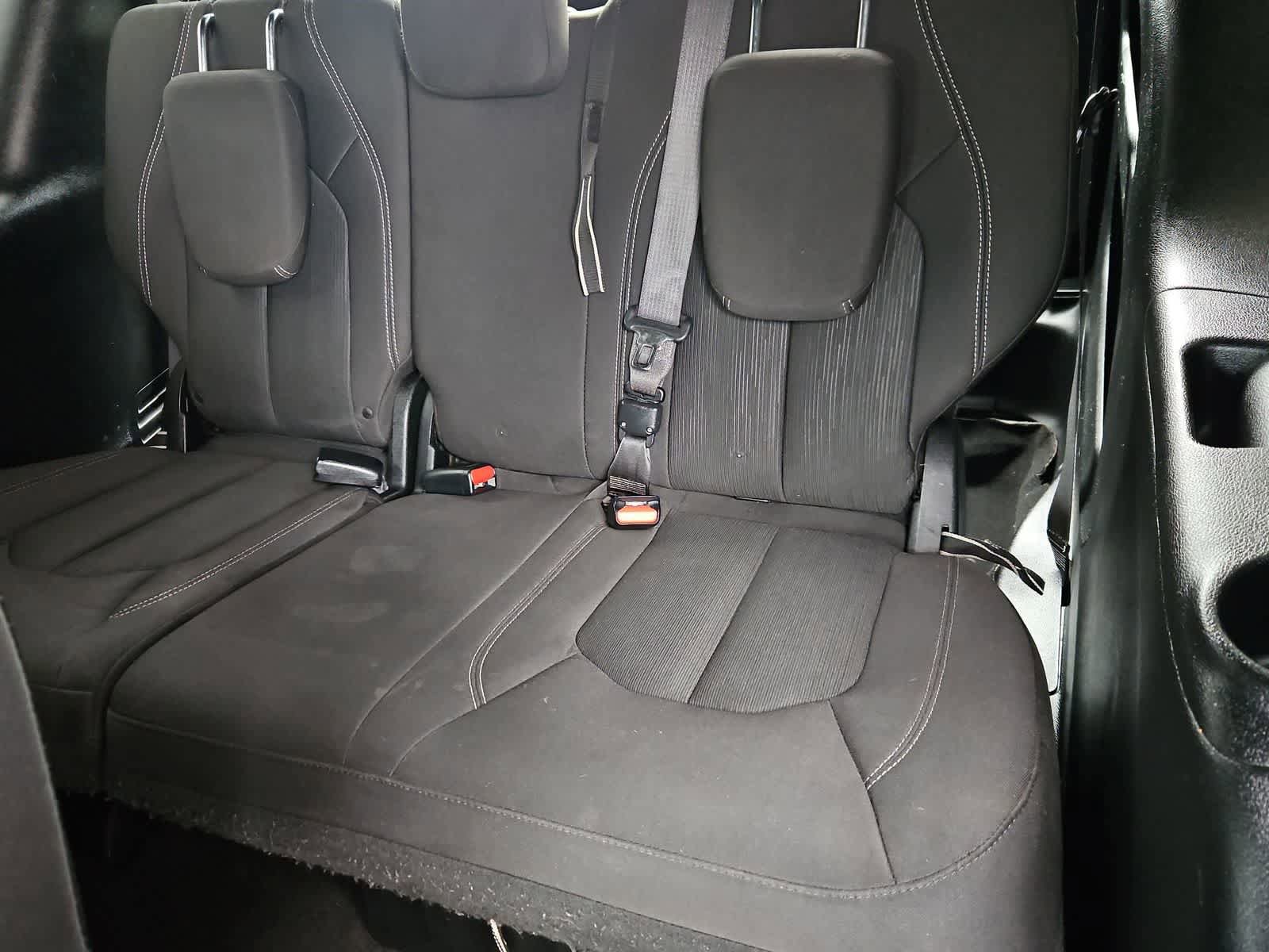 Used 2018 Chrysler Pacifica Touring Plus w/ S Appearance Package FWD image 37