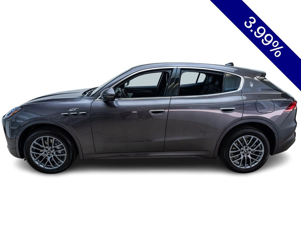 Used 2024 Maserati Grecale GT image 2