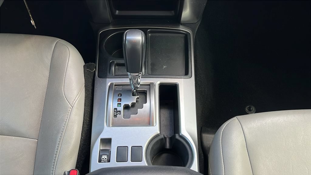 Used 2016 Toyota 4Runner SR5 RWD image 14
