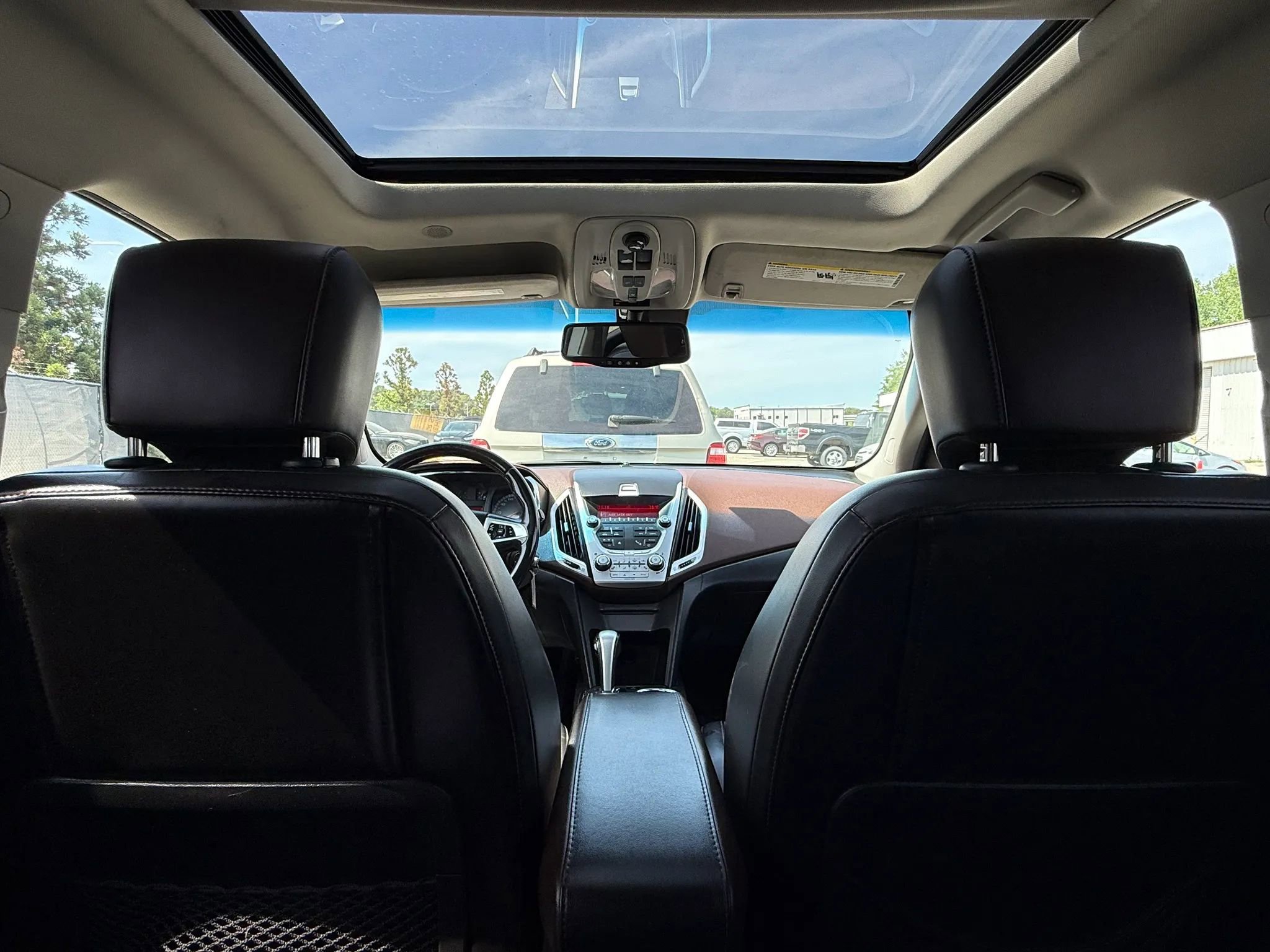Used 2011 GMC Terrain SLT FWD image 23