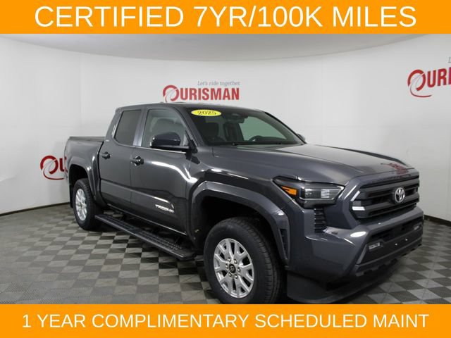 Used 2025 Toyota Tacoma SR5 AWD/4WD image 11